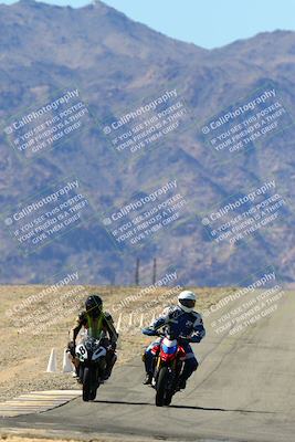 media/Mar-12-2022-SoCal Trackdays (Sat) [[152081554b]]/Turn 10 Braking Zone (11am)/